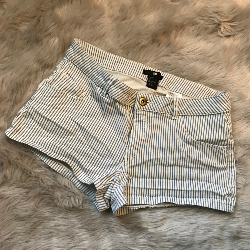 🛍 SALE H&M short shorts